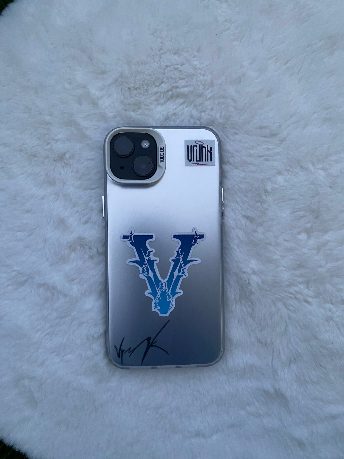 COQUE VRUNK WHITE BLUE